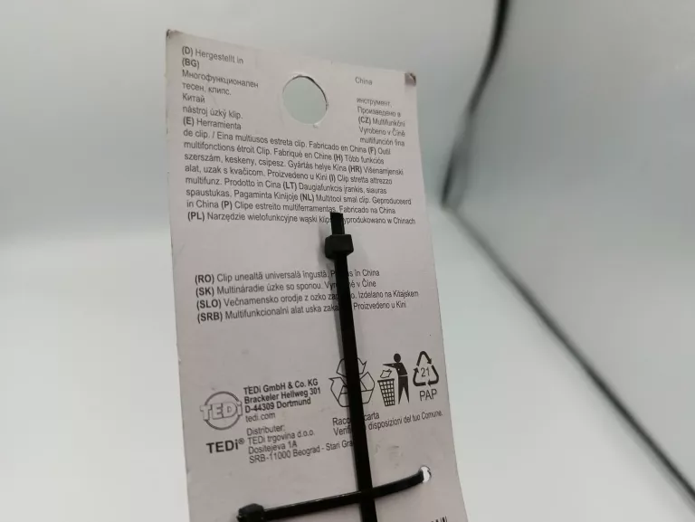 MULTITOOL BRELOK Z MIARKĄ