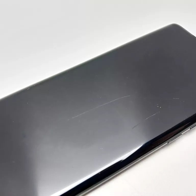 telefon-motorola-edge-40-neo-wbudowana-pamiec-256-gb