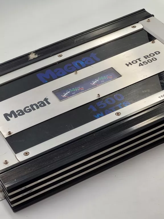 WZMACNIACZ SAMOCHODOWY MAGNAT HOT ROD 4500 1500W POLECAM!