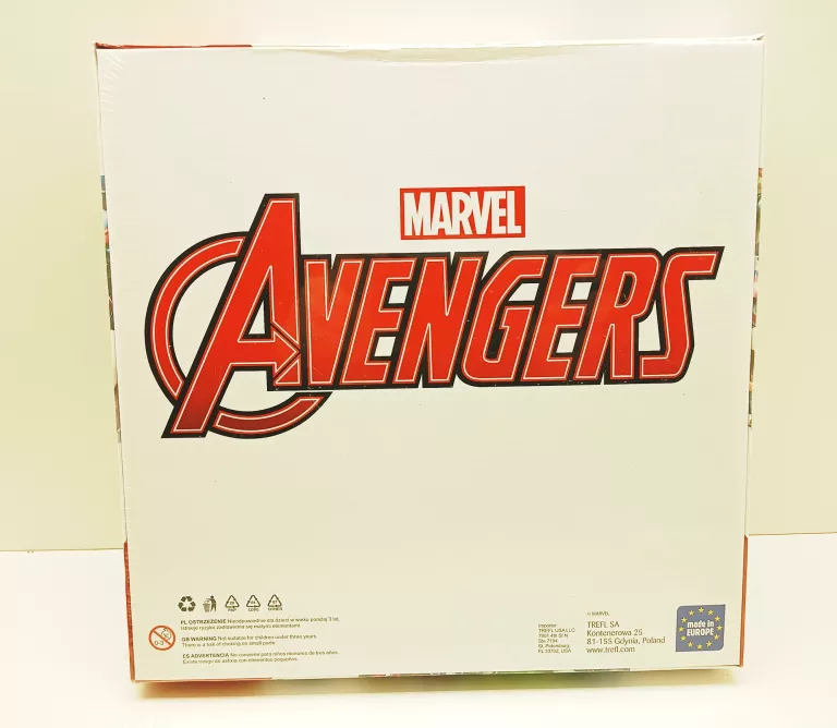 PUZZLE TREFL 1000 - MARVEL AVENGERS