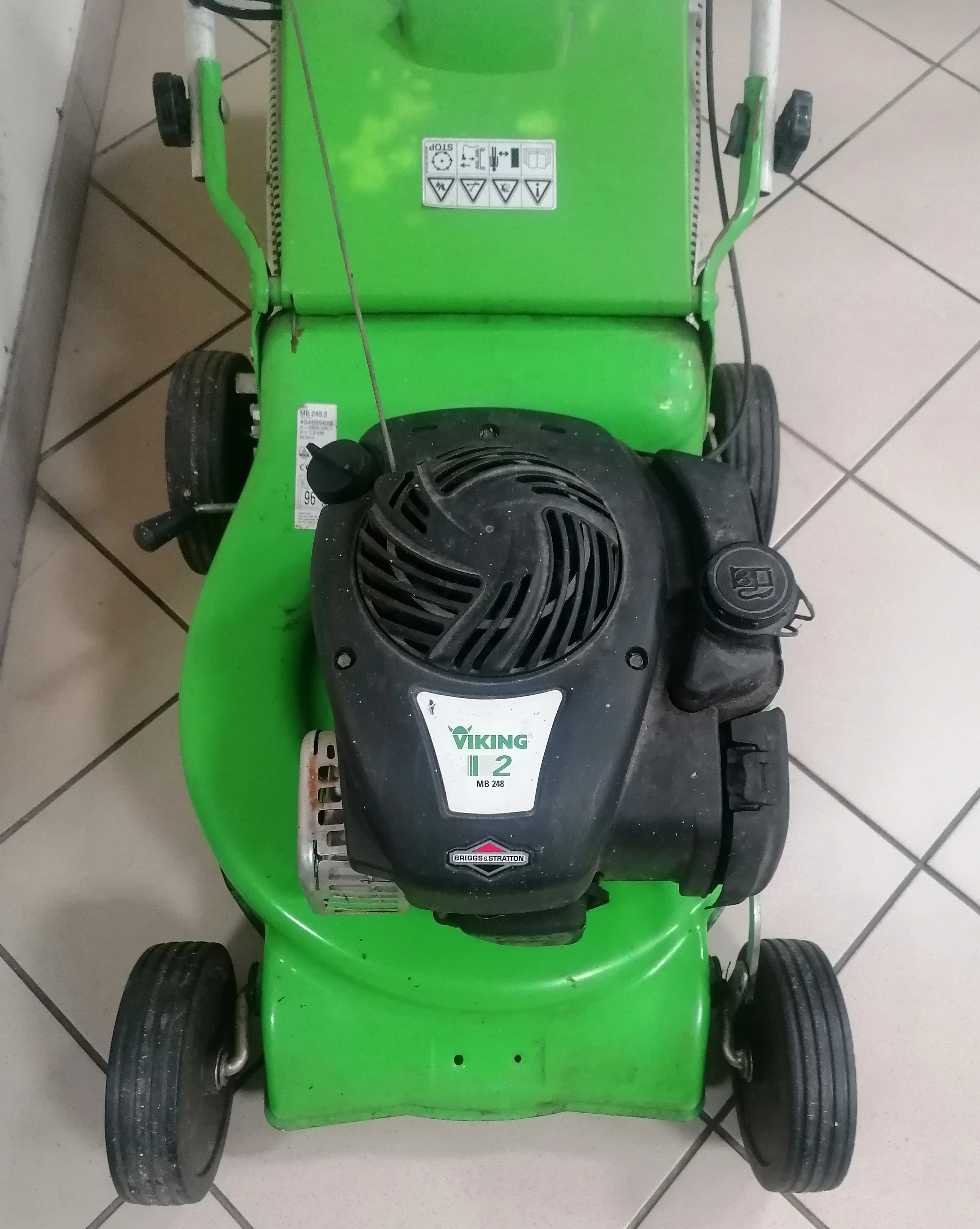 kosiarka-viking-mb248-pojemnosc-kosza-45