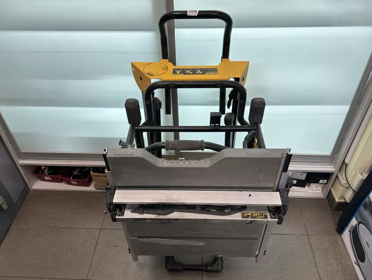 pila-tarczowa-dewalt-dwe7492-wozek-dwe74911-stan-uzywany