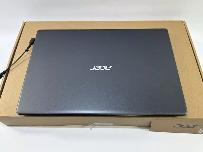 LAPTOP ACER ASPIRE 3 A315-23-R5RD 15,6 " AMD RYZEN 5 8 GB / 512 GB