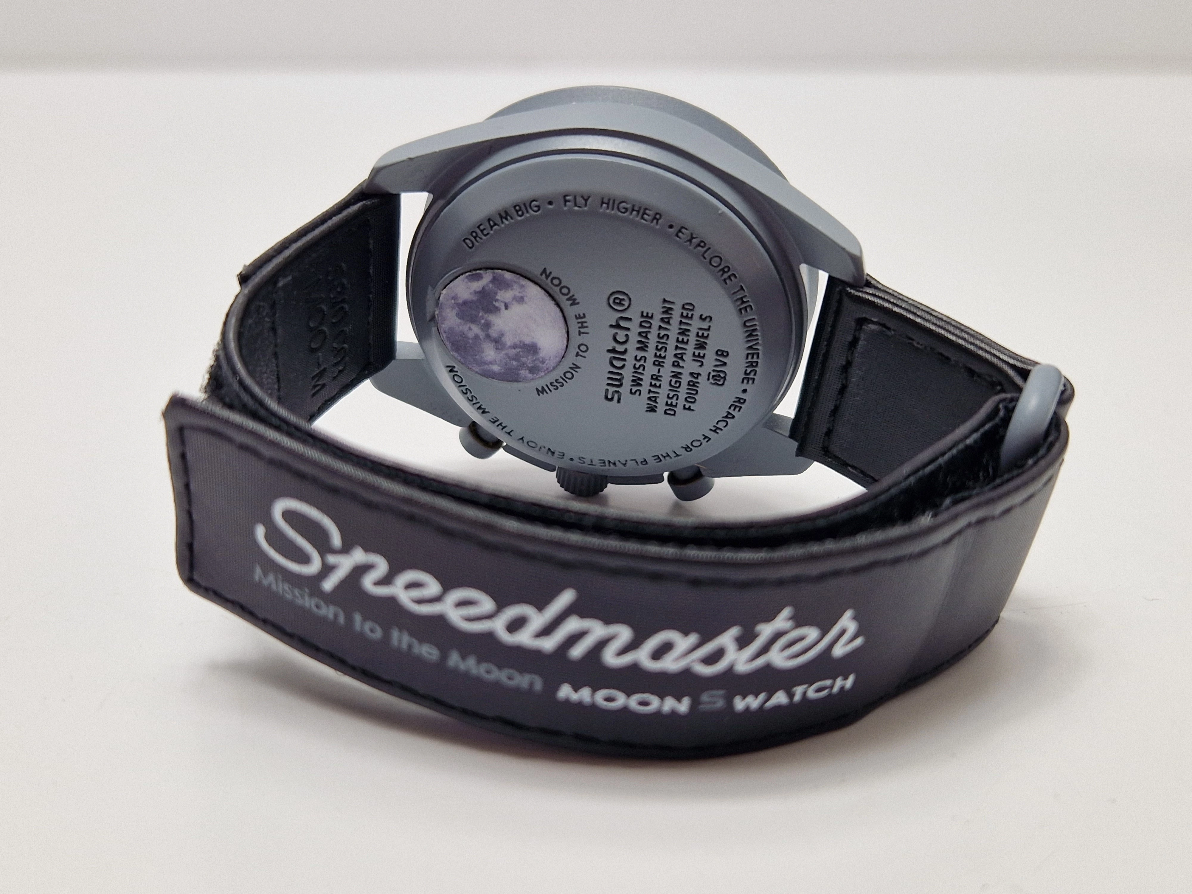 swatch-x-omega-bioceramic-mission-the-moon-szkielko-inne