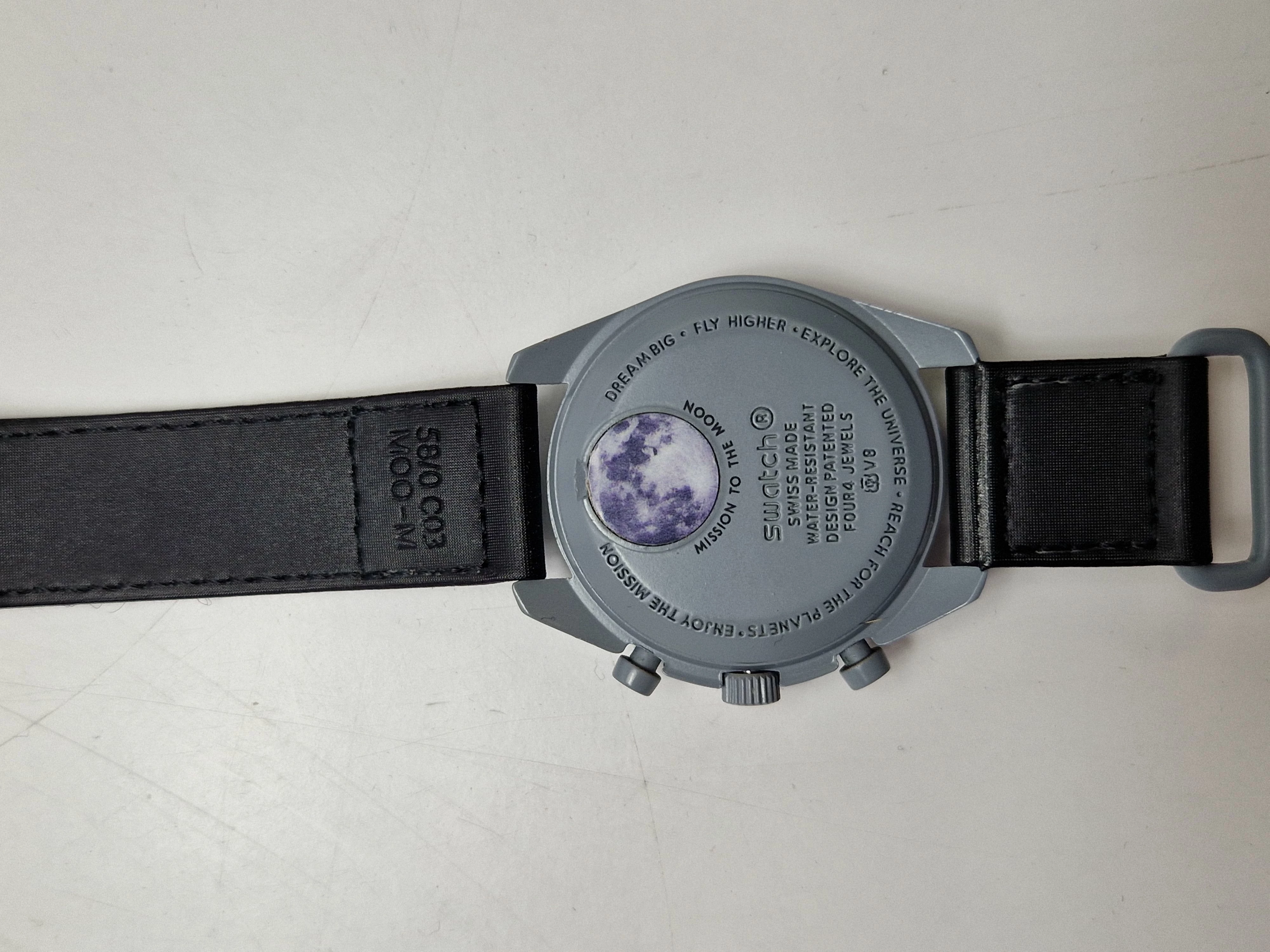 swatch-x-omega-bioceramic-mission-the-moon-wodoszczelnosc-30m-wr30