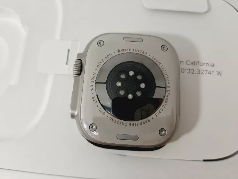 smartwatch-apple-watch-ultra-49-mm-a2684-komunikacja-bluetooth