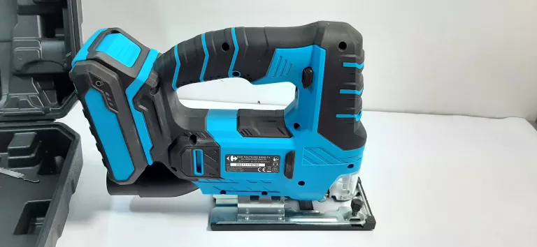 carrefour-wyrzynarka-akumulatorowa-20-v-armii-krajowej-1a-goldap