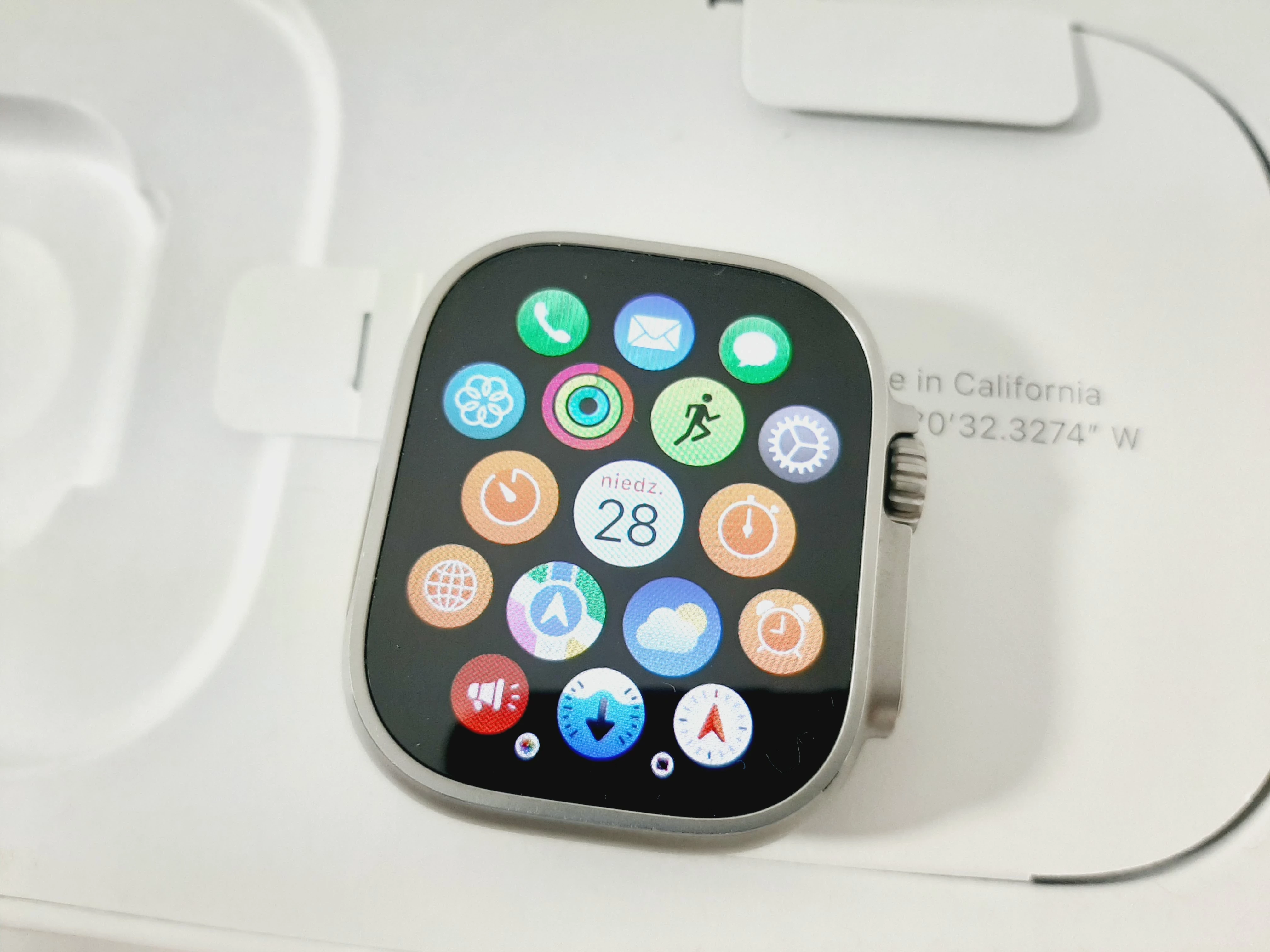 smartwatch-apple-watch-ultra-49-mm-a2684-kompatybilnosc-systemowa-ios