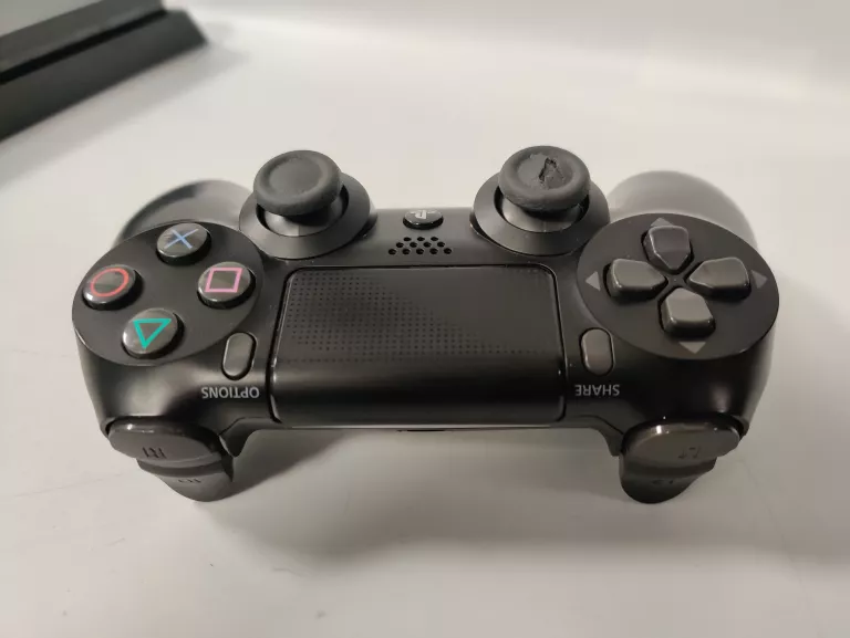 KONSOLA PS4 SLIM 1TB PAD GRA FIFA 19
