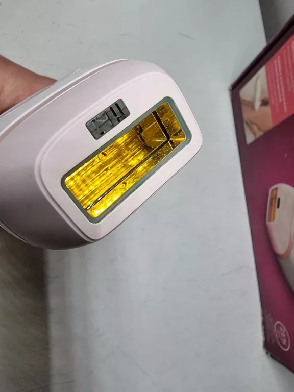 DEPILATOR PHILIPS LUMEA ESSENTIAL BRI861/00