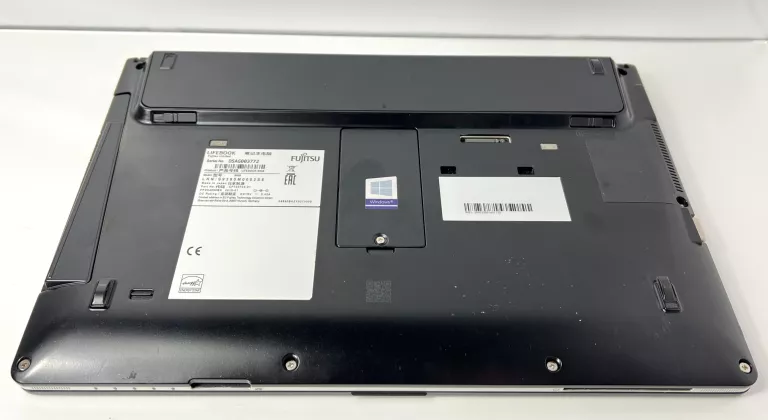 LAPTOP FUJITSU LIFEBOOK S938 I7-8650U / 8 GB / 512 GB SSD