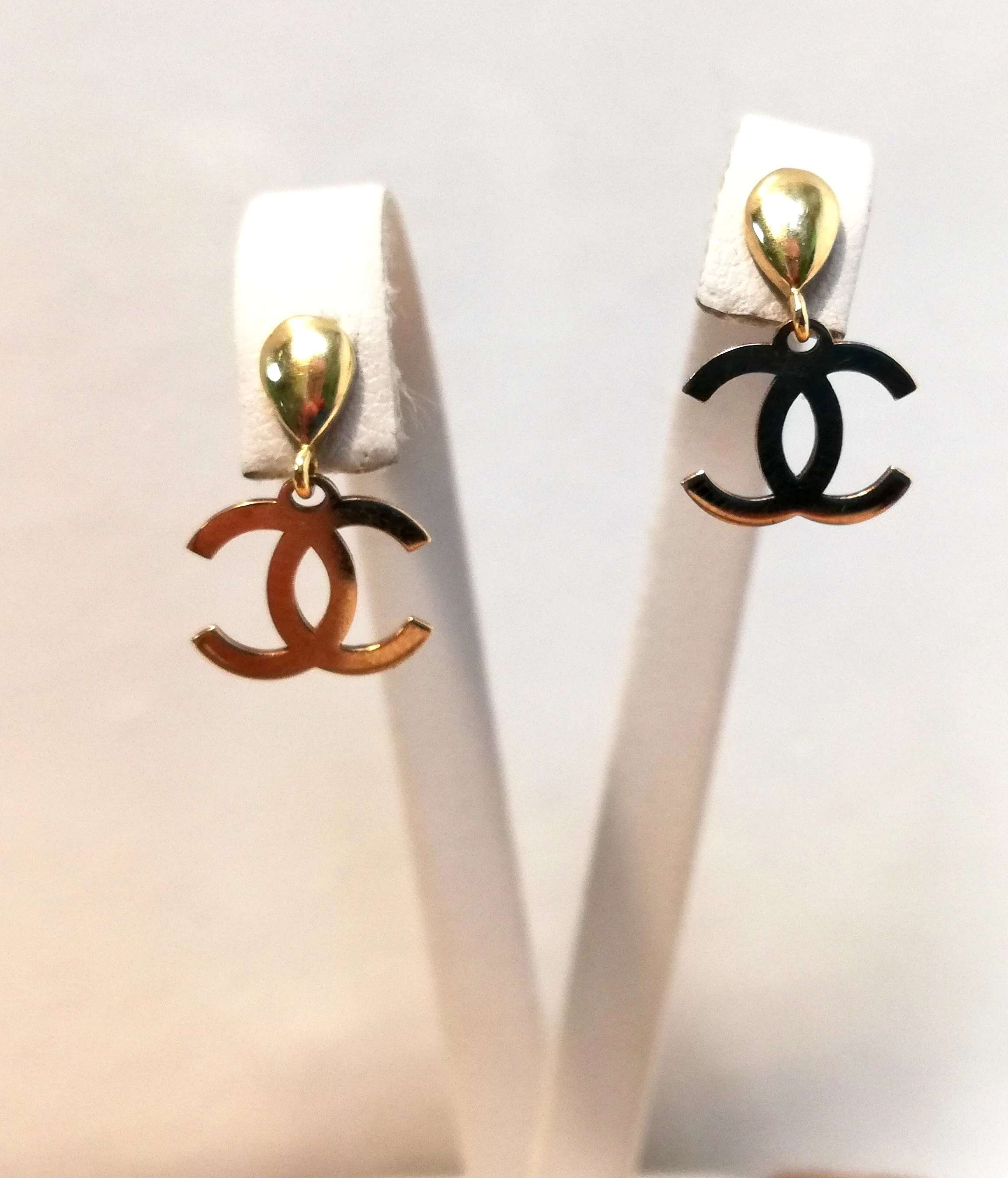 zlote-kolczyki-cc-wiszace-sztyft-188gr-585-material-zloto