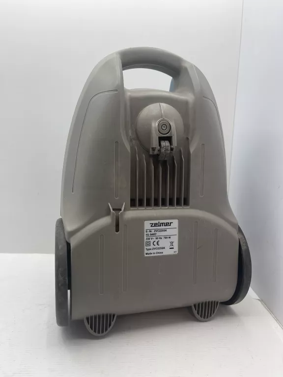 uszkodzony-odkurzacz-zelmer-roto-rury-kolor-dominujacy-bialy