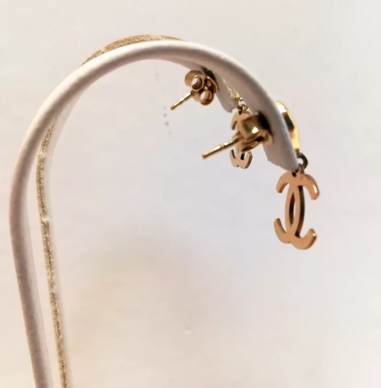 zlote-kolczyki-cc-wiszace-sztyft-188gr-585-kolor-dominujacy-zloty