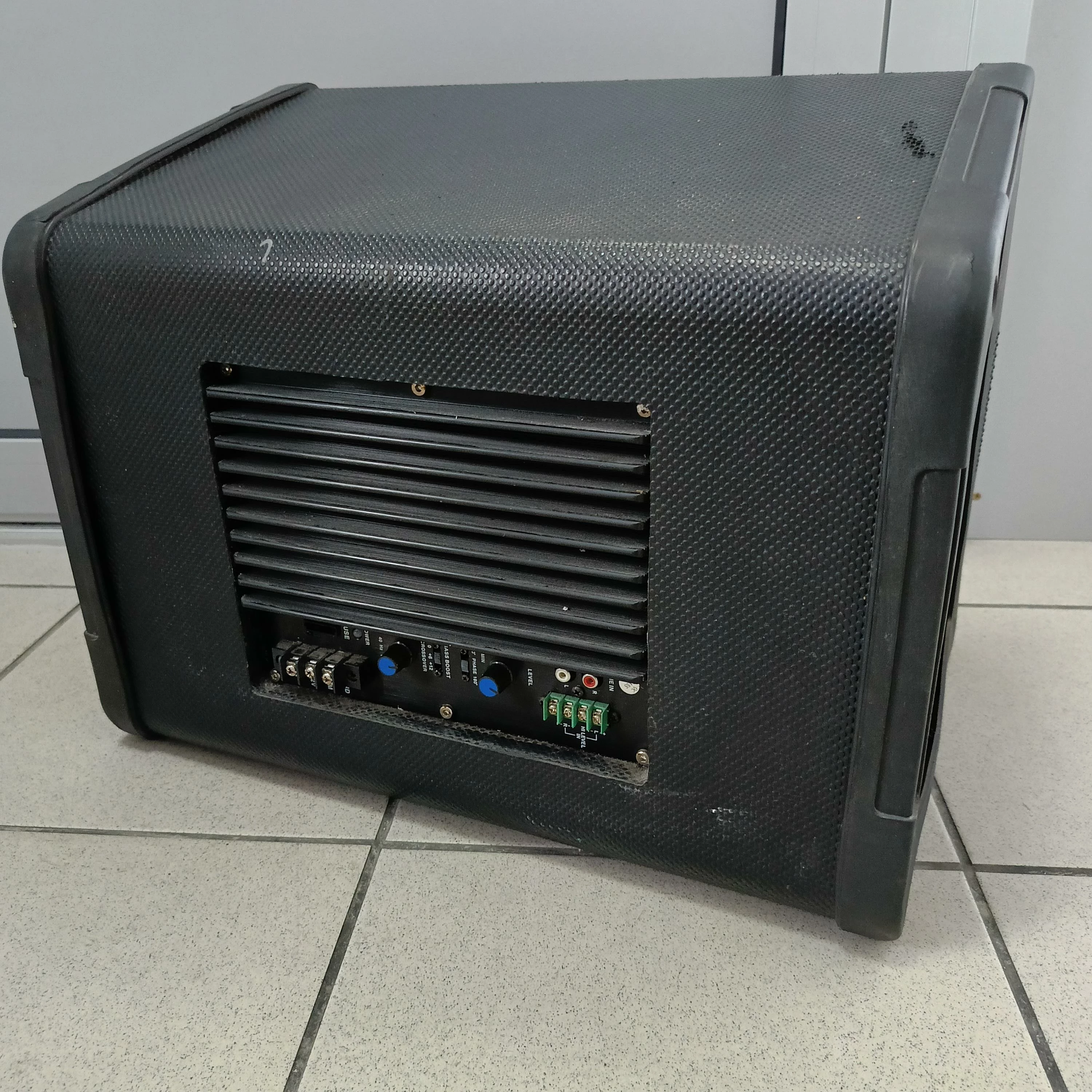 tuba-samochodowa-peiying-500w-stan-uzywany