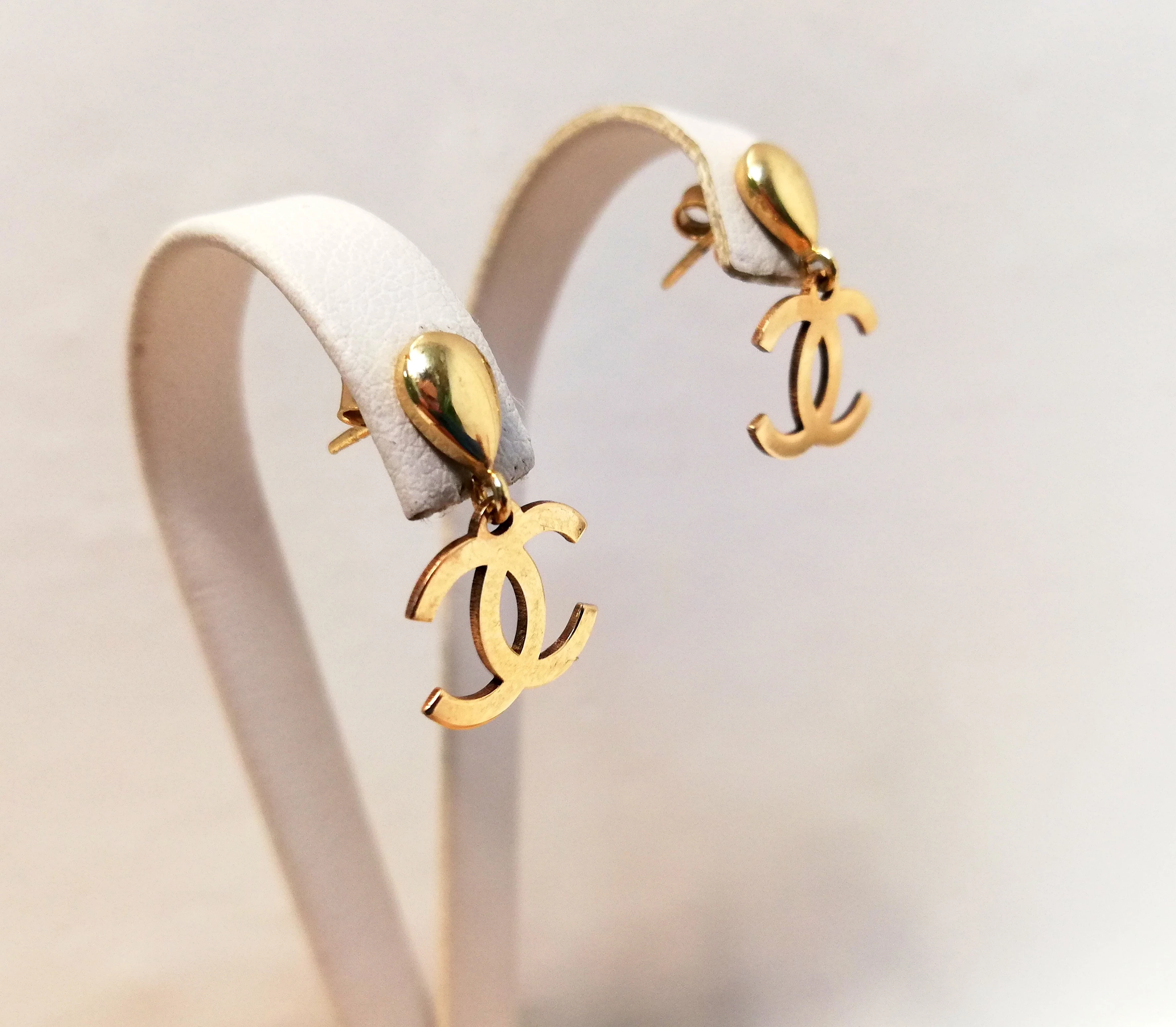 zlote-kolczyki-cc-wiszace-sztyft-188gr-585-3-maja-105-dabrowa-gornicza