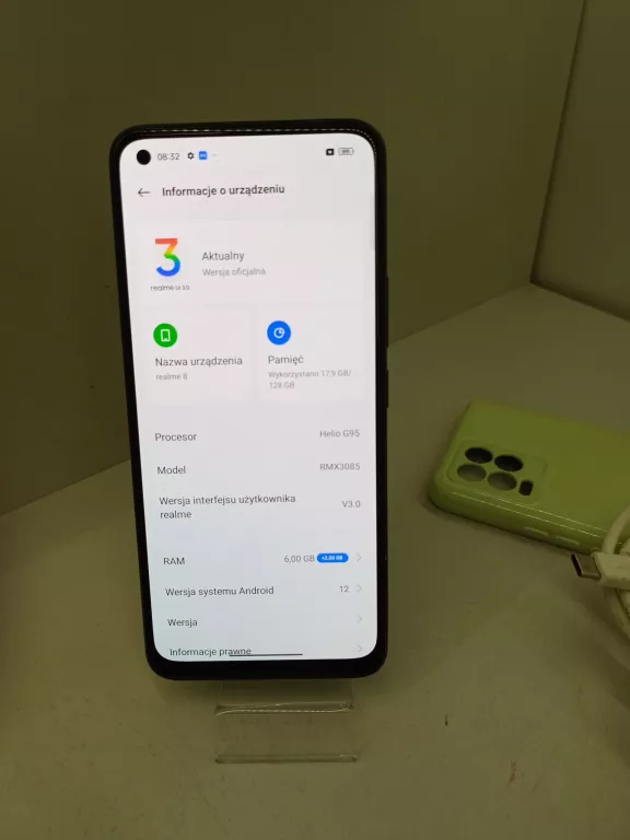 REALME 8