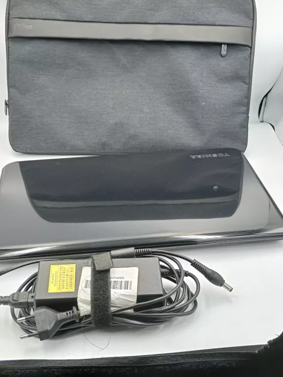 TOSHIBA SATELLITE L50-A-1EK I5-4200M