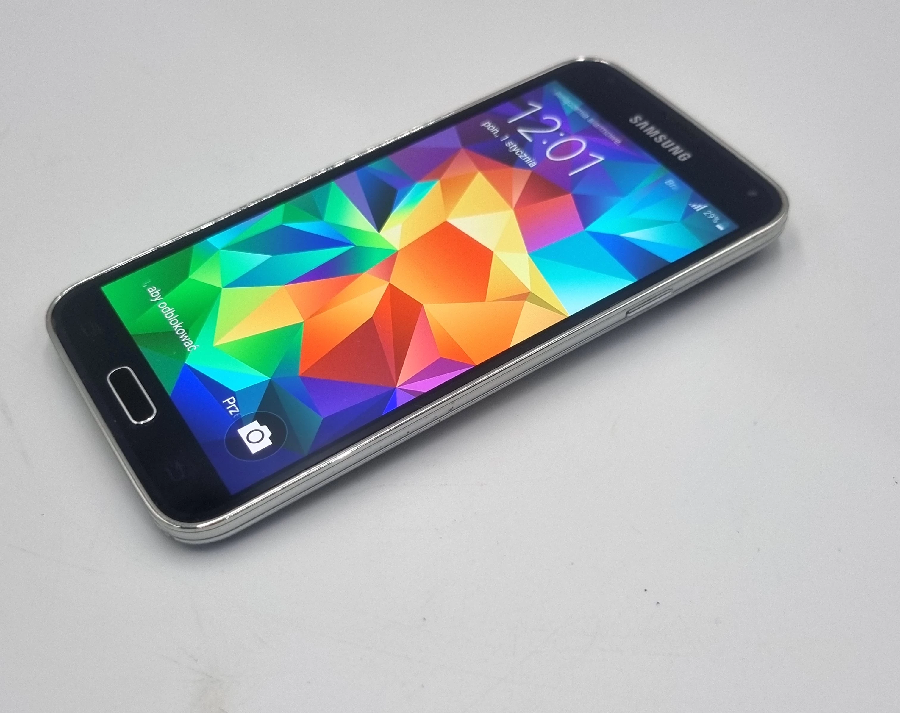 telefon-samusng-galaxy-s5-typ-smartfon