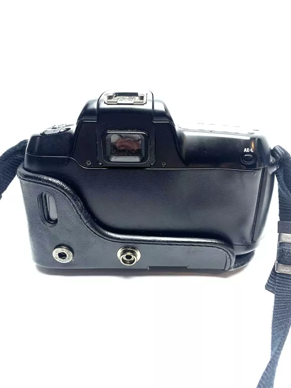 APARAT NIKON F50 + OBIEKTYW