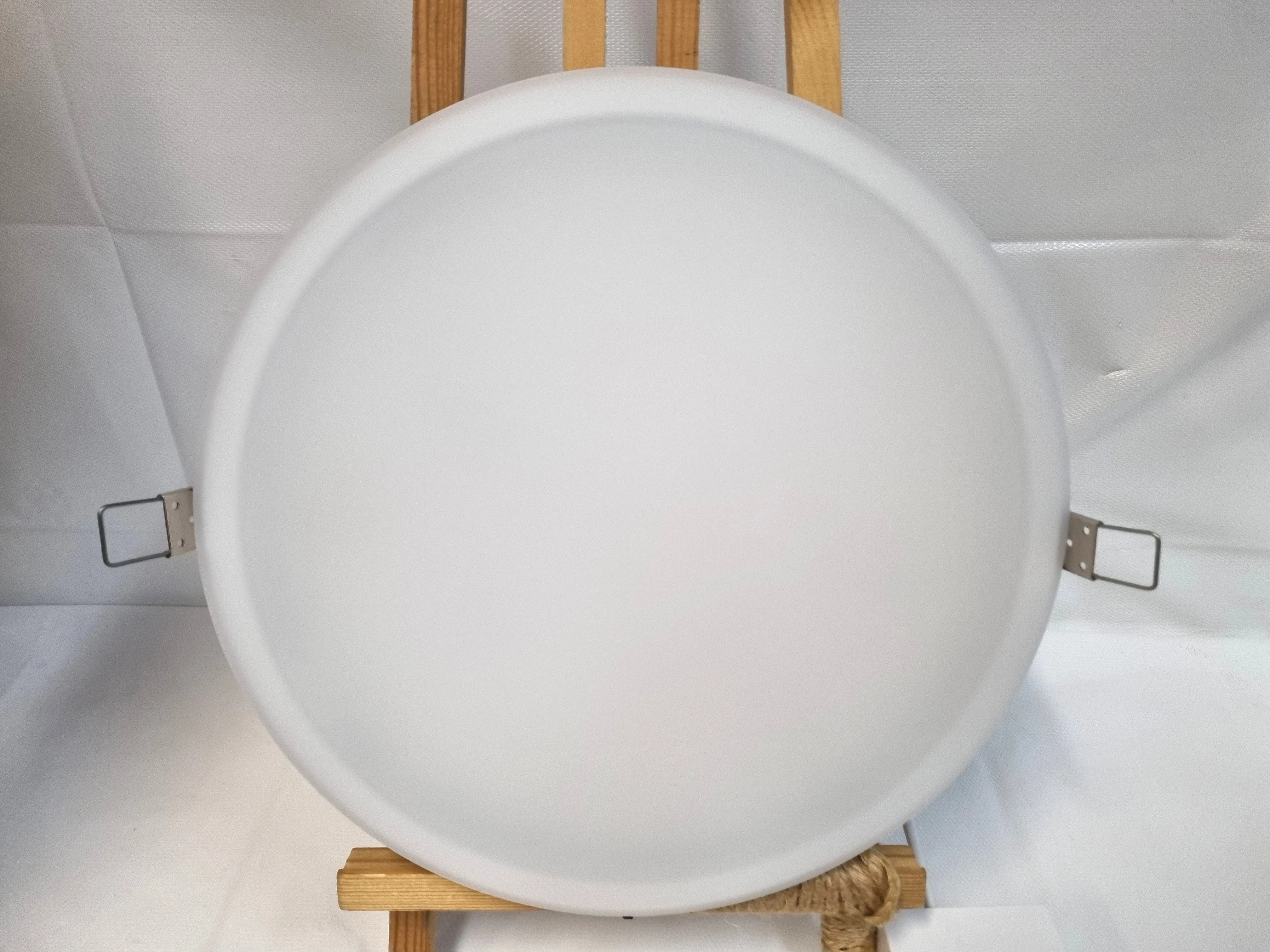 oswietlenie-wewnetrzne-led-trilux-inplana-c09-ota25-2700-830-19w-stan-11323-238058