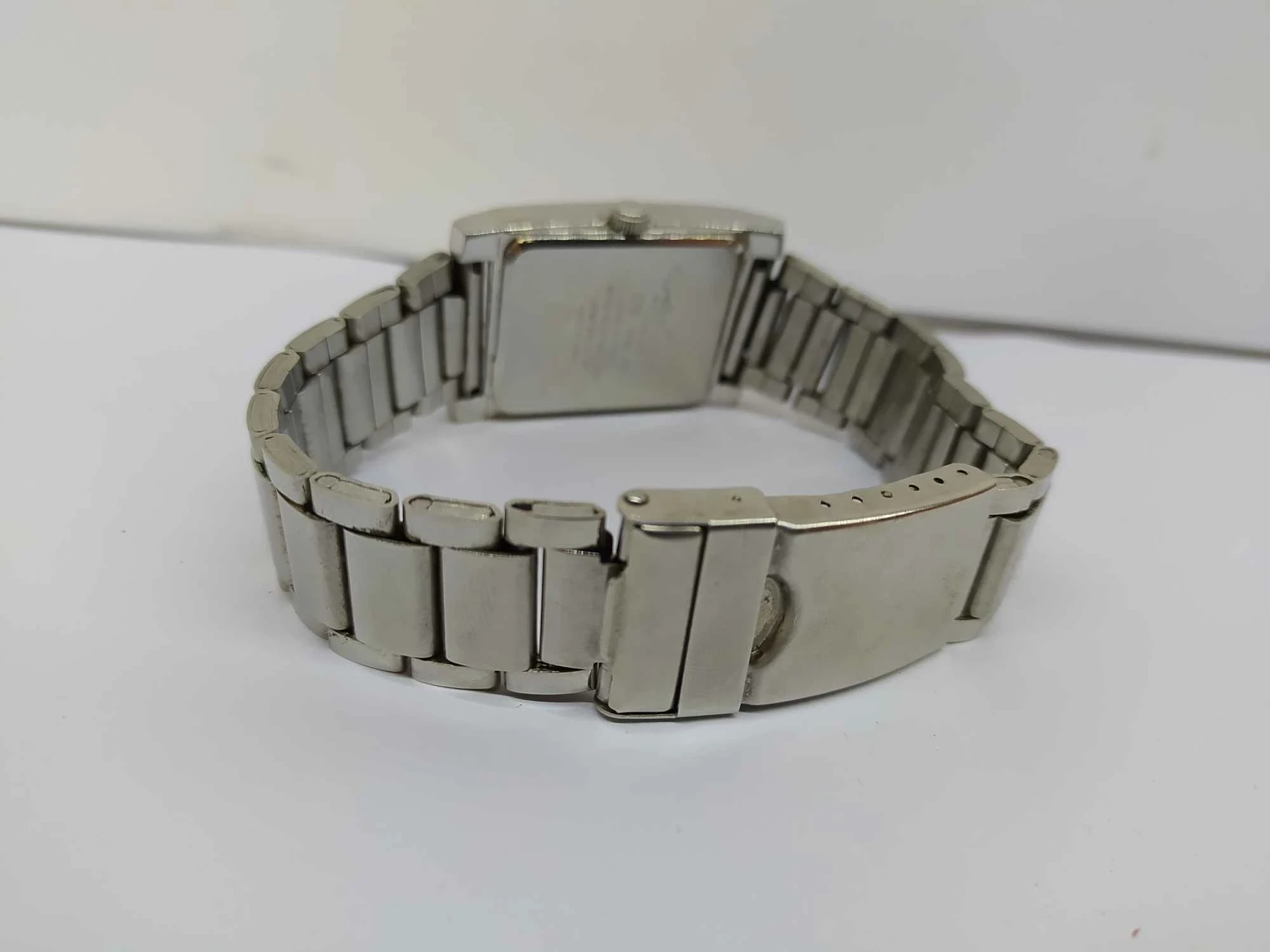 zegarek-meski-casio-bem-100-rodzaj-analogowe