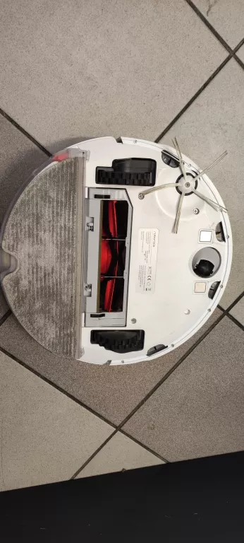 robot-sprzatajacy-roborock-s5-max-kolor-dominujacy-129357-2