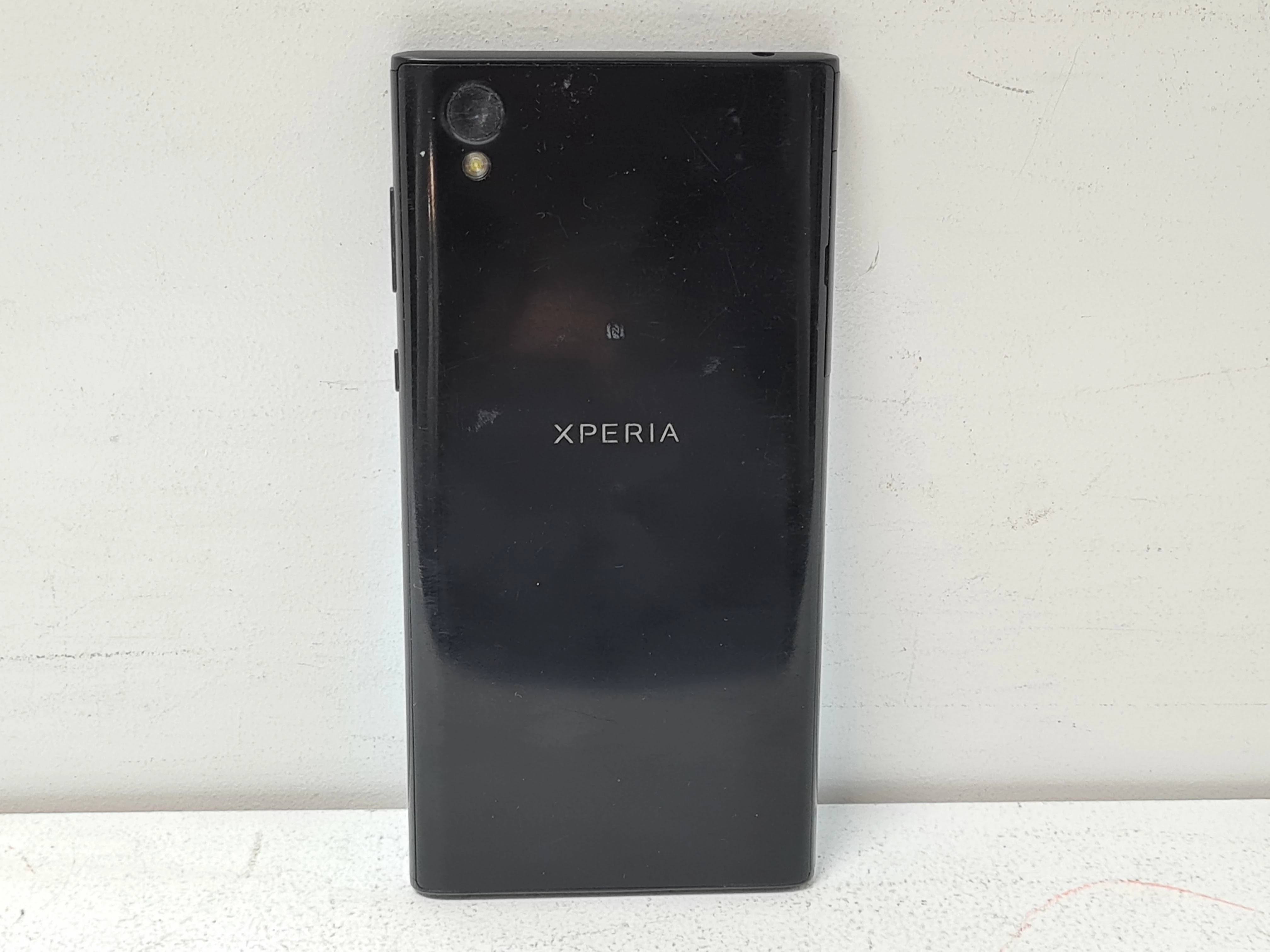 telefon-sony-xperia-l1-stan-uzywany