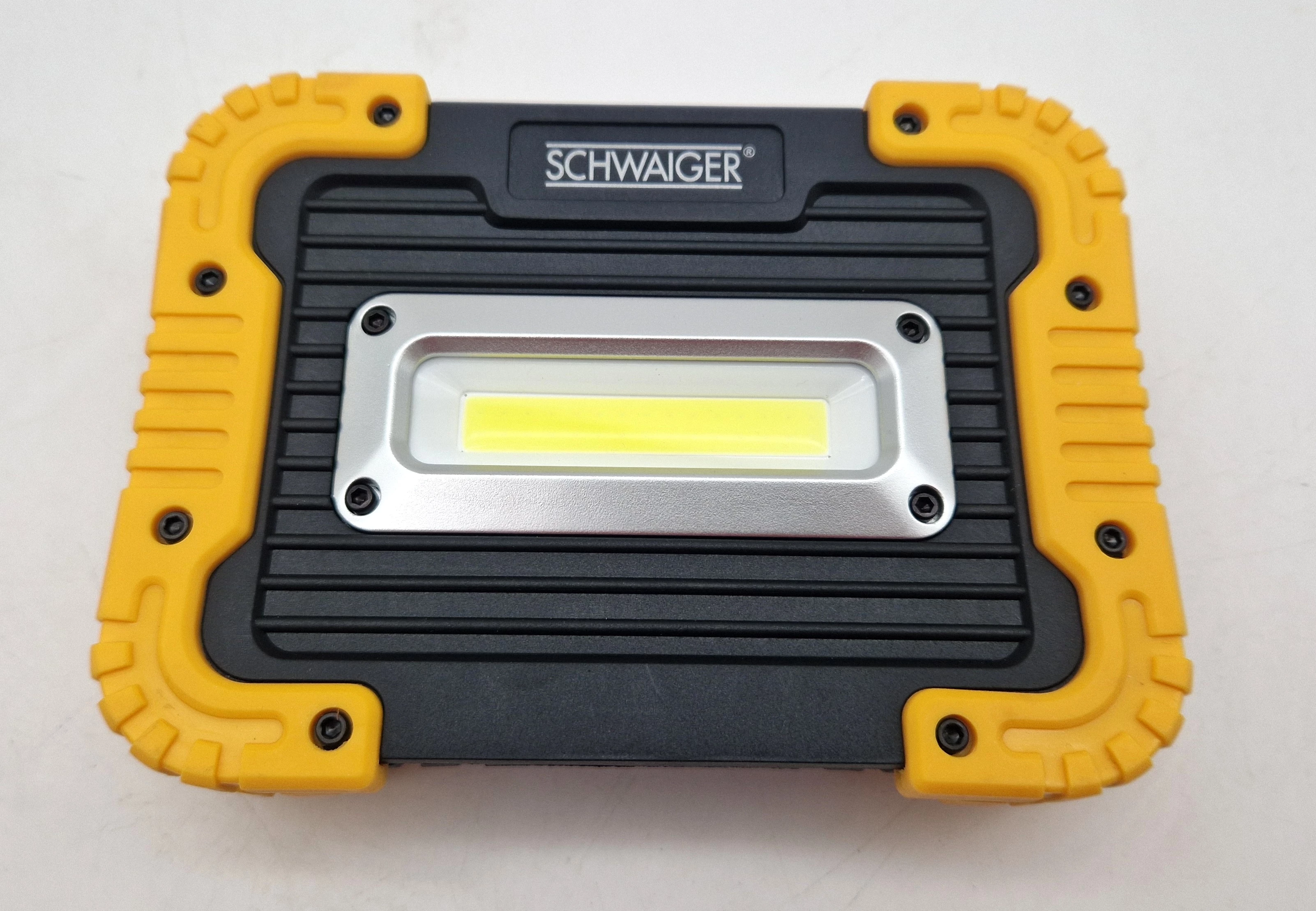 lampa-robocza-led-schwaiger-wled10-531pud-plac-wolnosci-1-pyrzyce