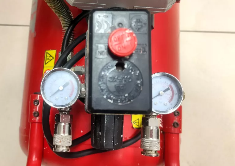 KOMPRESOR HECHT 2353 2000W