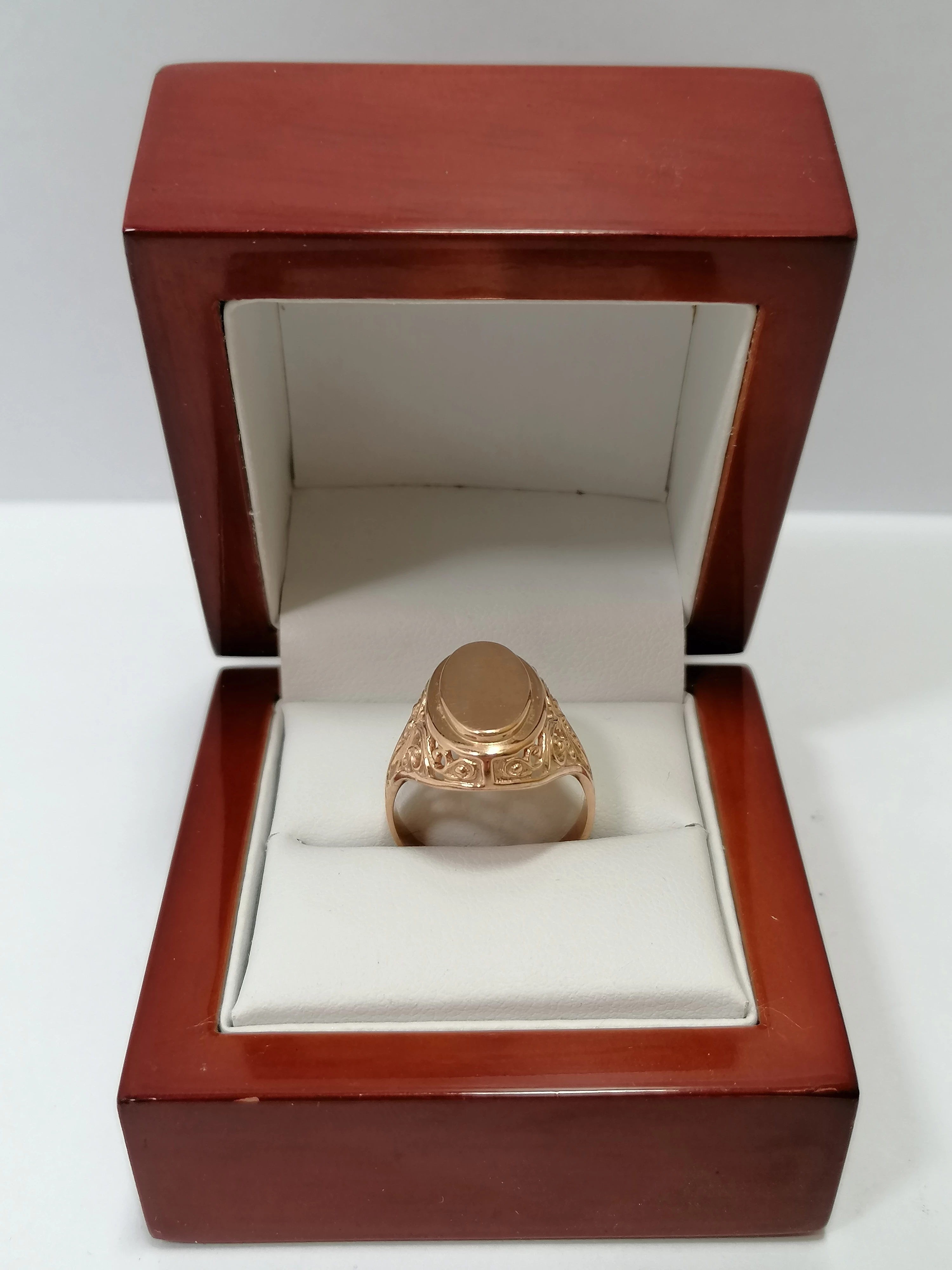 zloty-sygnet-pr585-w-470-r18-targowa-41-warszawa