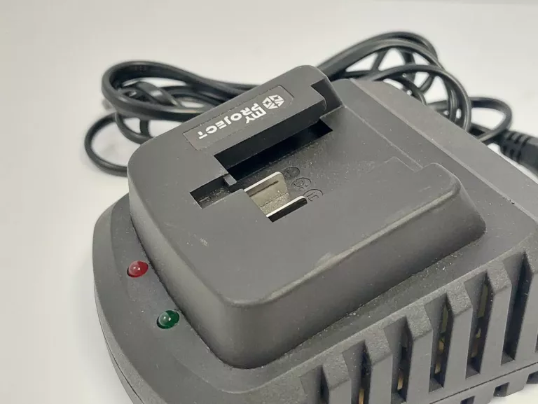 ladowarka-do-akumulatorow-my-project-20v-stan-uzywany