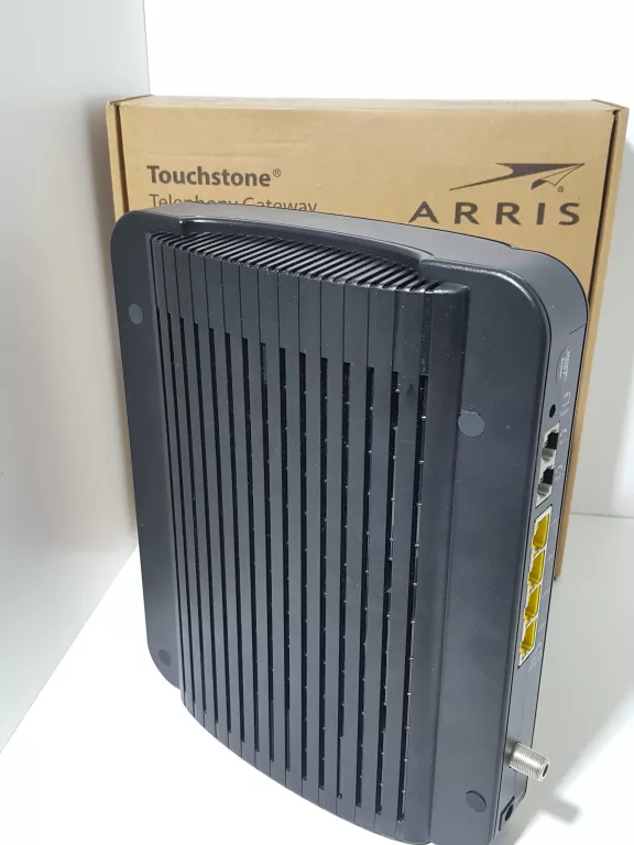 router-arris-tg2482b-swiatlowod-1gbs-docis-5ghz-model-tg2482b