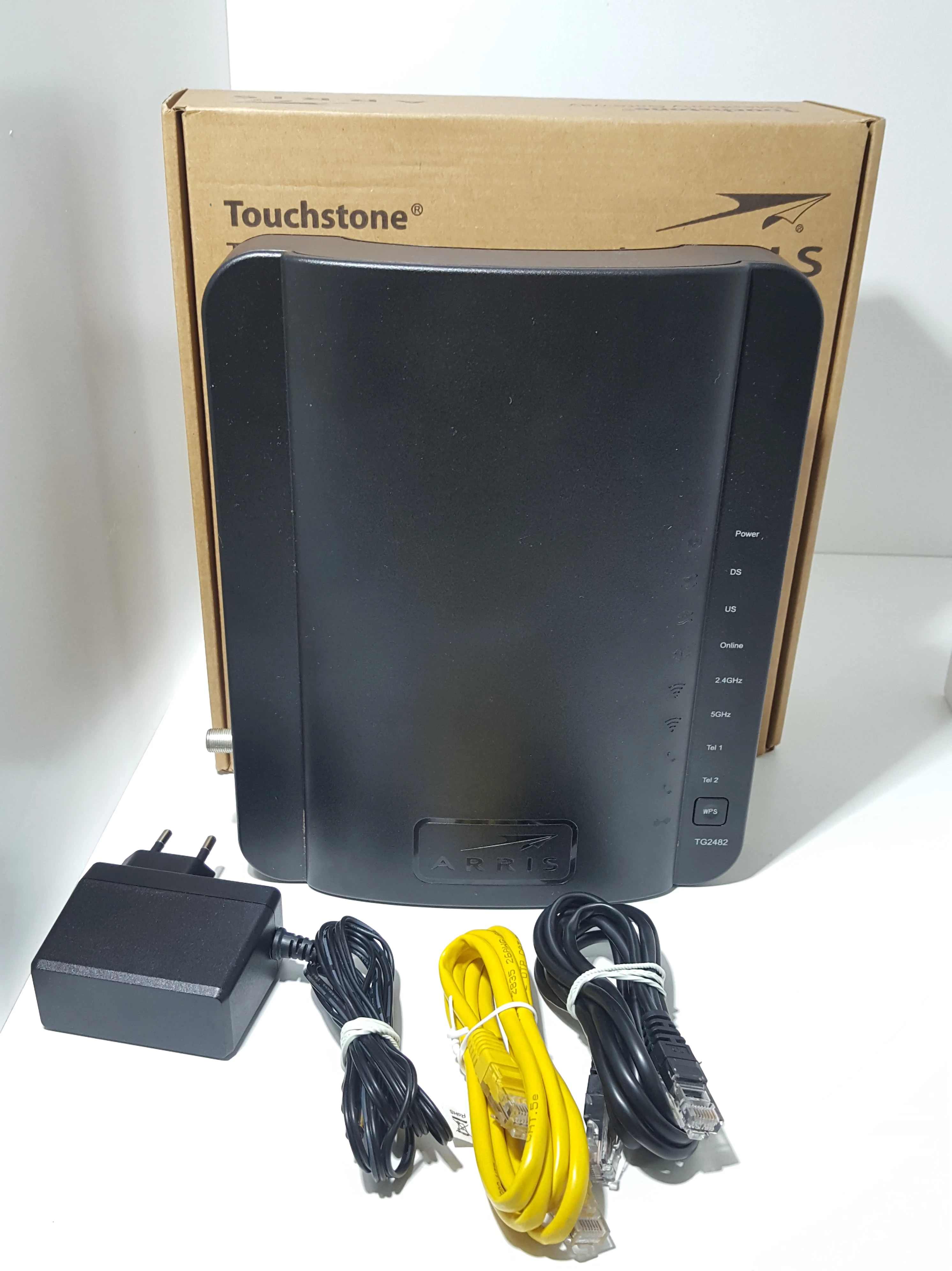 router-arris-tg2482b-swiatlowod-1gbs-docis-5ghz-plwolnosci-3-5-sj-namyslow