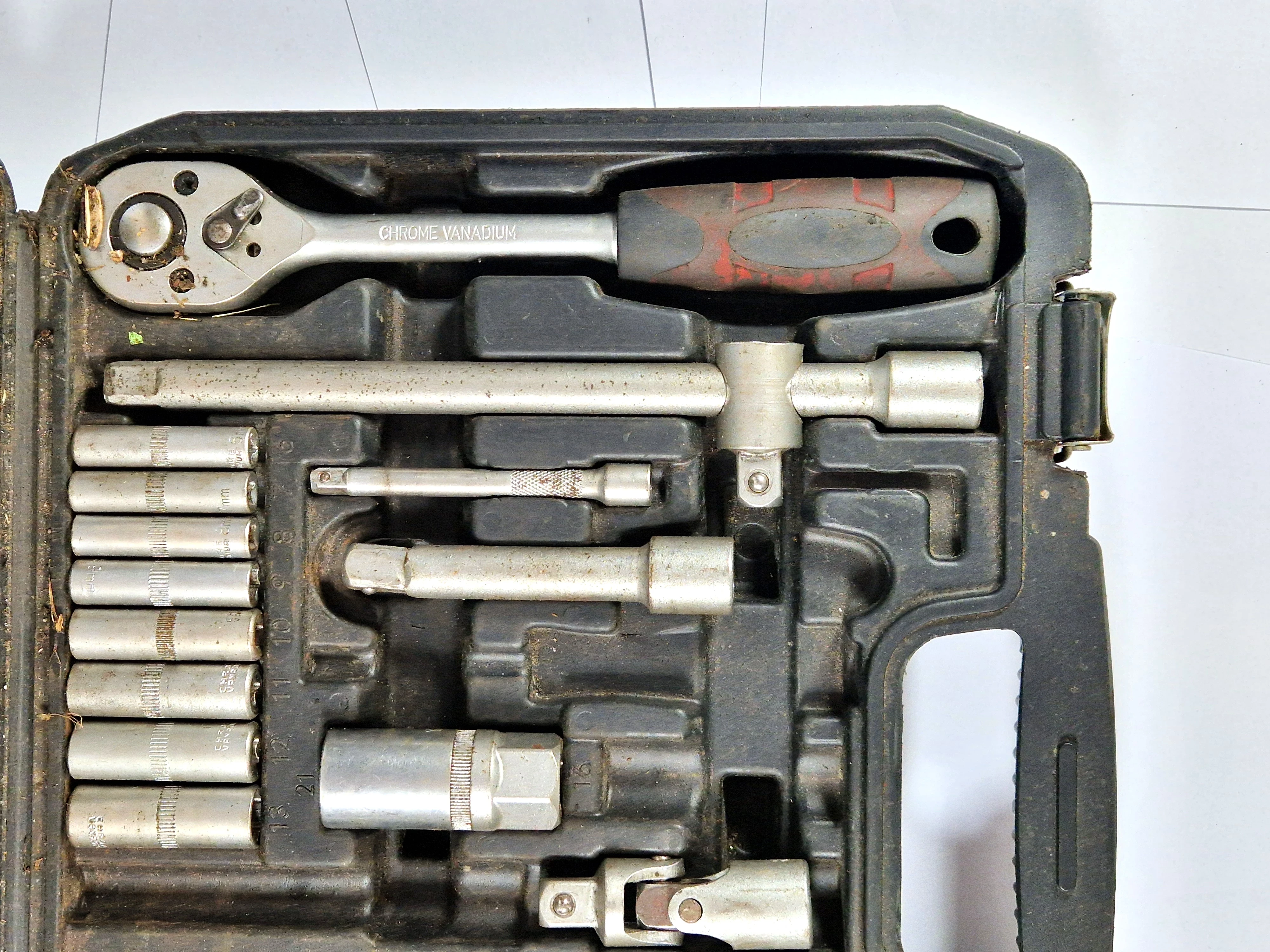 zestaw-kluczy-boxer-108pcs-brak-kilku-el-ean-gtin-5903933061320