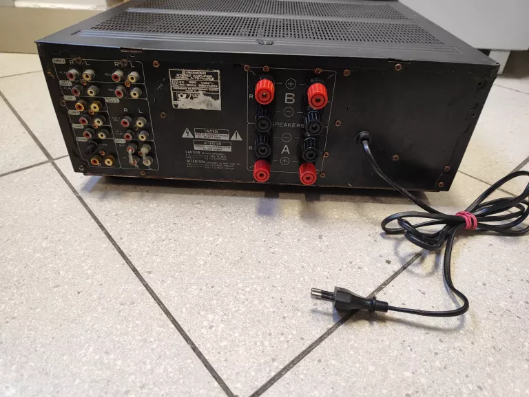 wzmacniacz-pioneer-a-757-mark-ii-opis-kolor-czarny