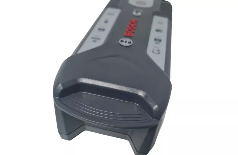 prostownik-bosh-c3-ean-gtin-4047024610569