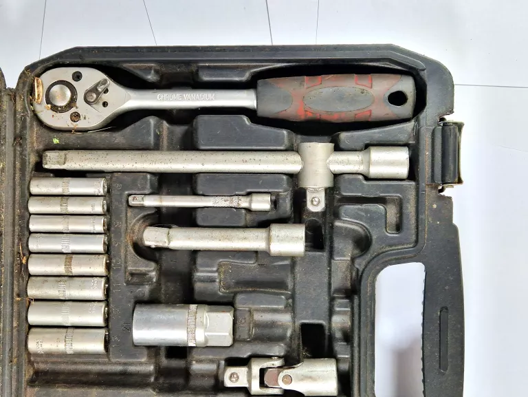 zestaw-kluczy-boxer-108pcs-brak-kilku-el-ean-gtin-5903933061320