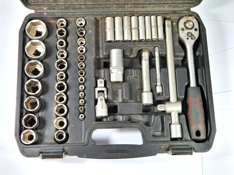 zestaw-kluczy-boxer-108pcs-brak-kilku-el-stan-uzywany