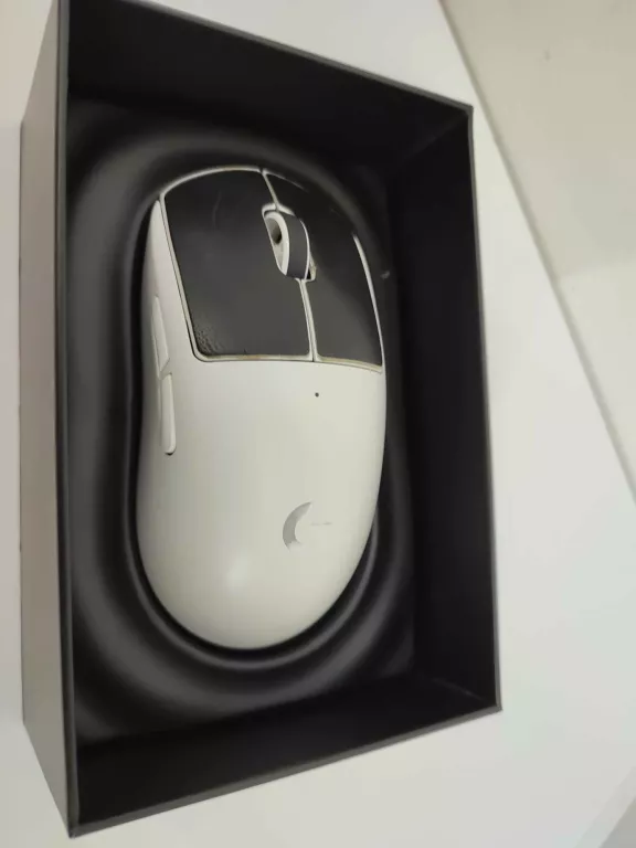 MYSZ MYSZKA LOGITECH G PRO X SUPERLIGHT SENSOR OPTYCZNY