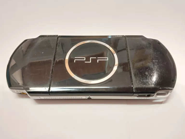 SONY PSP SLIM [PSP3004] + TEST DRIVE UNLIMITED