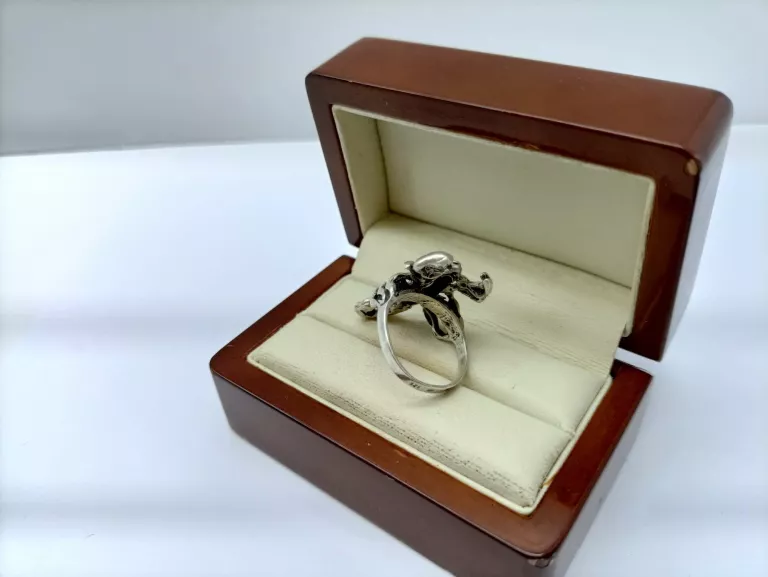 srebrny-pierscionek-skorpion-660g-pr925-r16-material-srebro