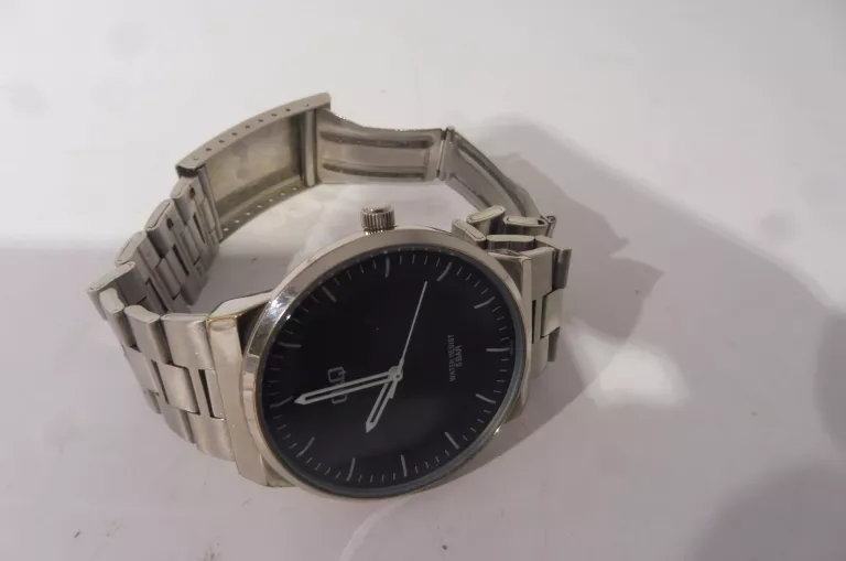 zegarek-meski-qq-mechanizm-18738-1