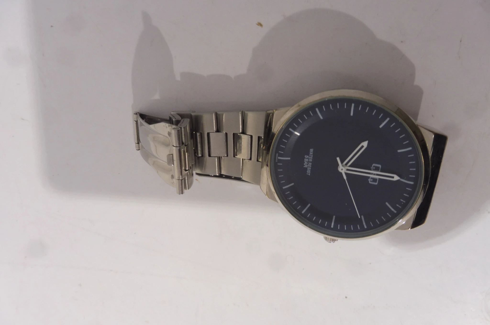 zegarek-meski-qq-wodoszczelnosc-129221-1