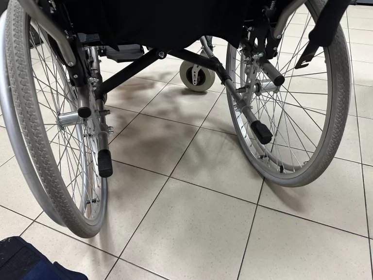 WÓZEK INWALIDZKI SPECJALNY V300 30 VERMEIREN
