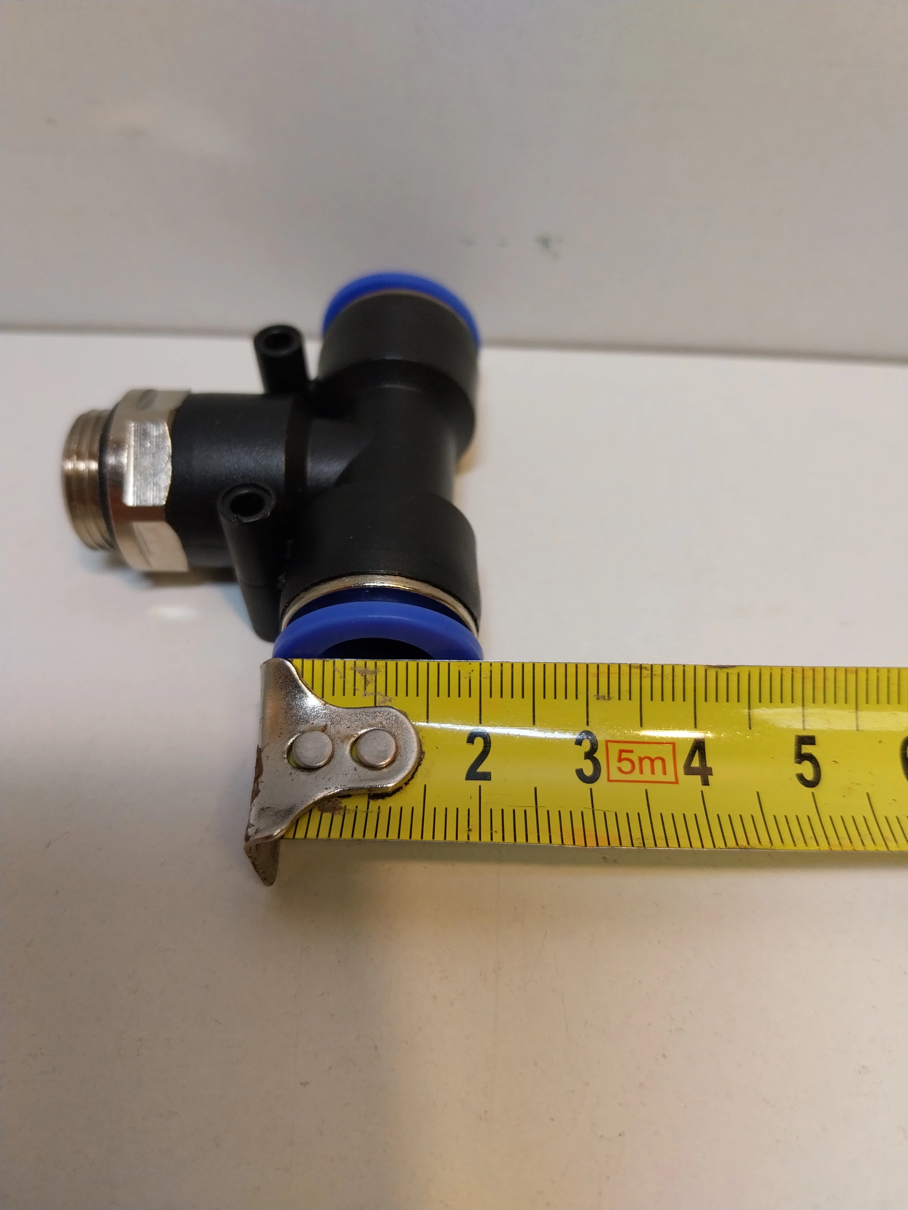 trojnik-z-gwintem-tekalan-12-ean-gtin-4047322022521