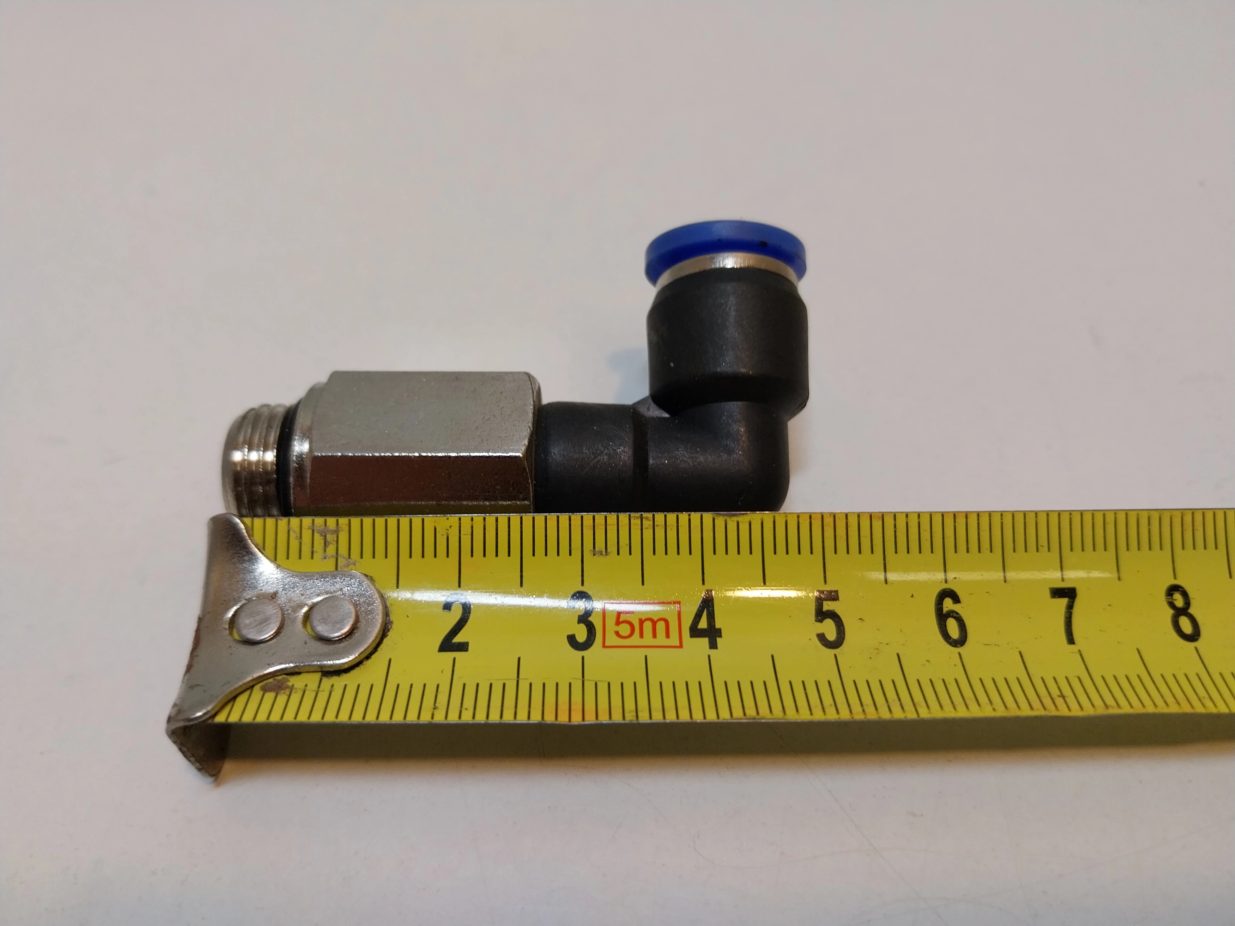 zlaczka-wtykowa-katowa-8-marka-riegler