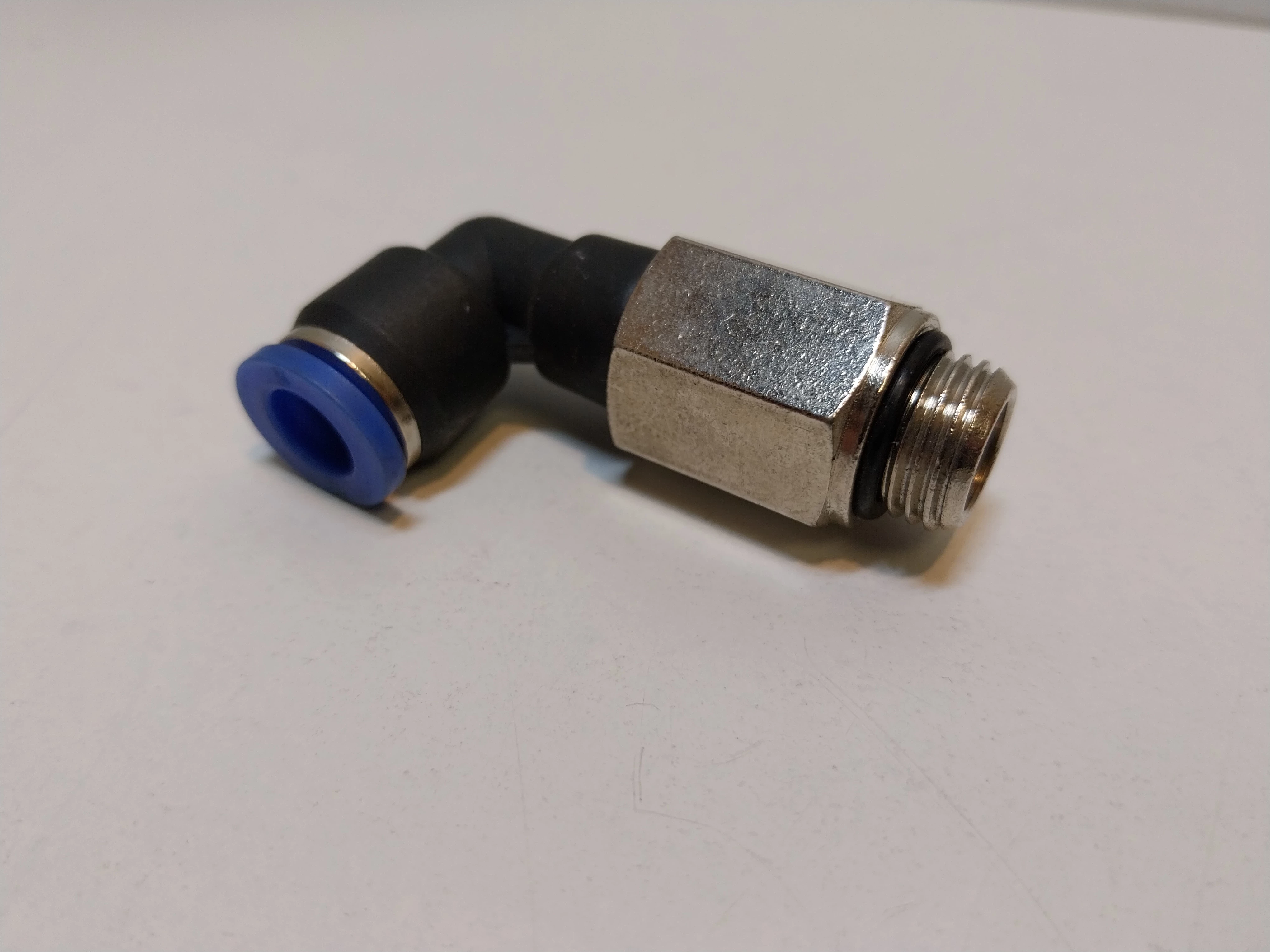 zlaczka-wtykowa-katowa-8-osiedle-centrum-d1-krakow