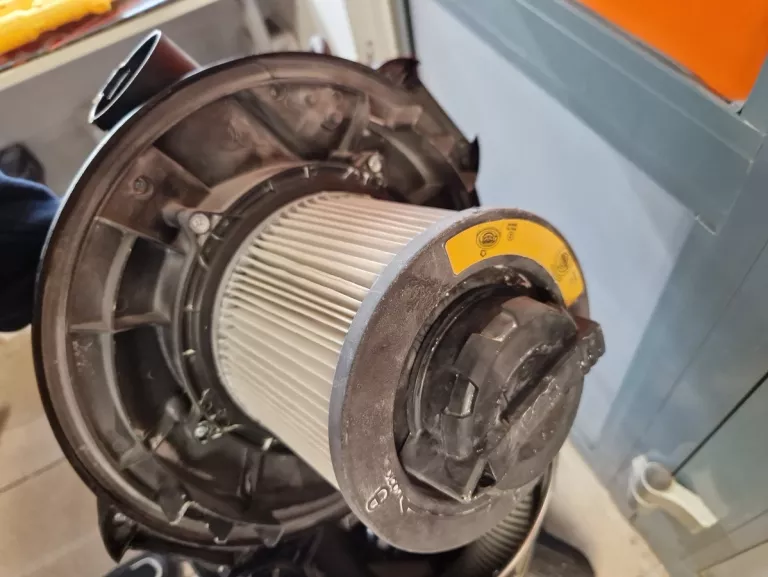 DEWALT ODKURZACZ PRZEMYSŁOWY DXV30SAPTA 30 L 1050 W 2022R