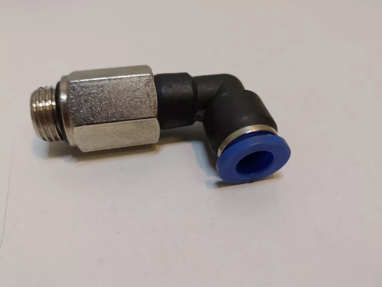 zlaczka-wtykowa-katowa-8-stan-uzywany